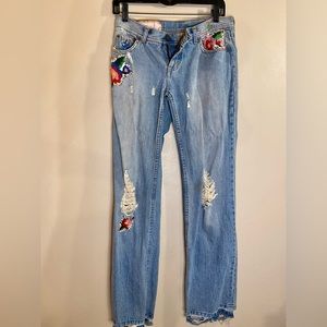 Super cute, vintage, Free People jeans with embroidery, size 27